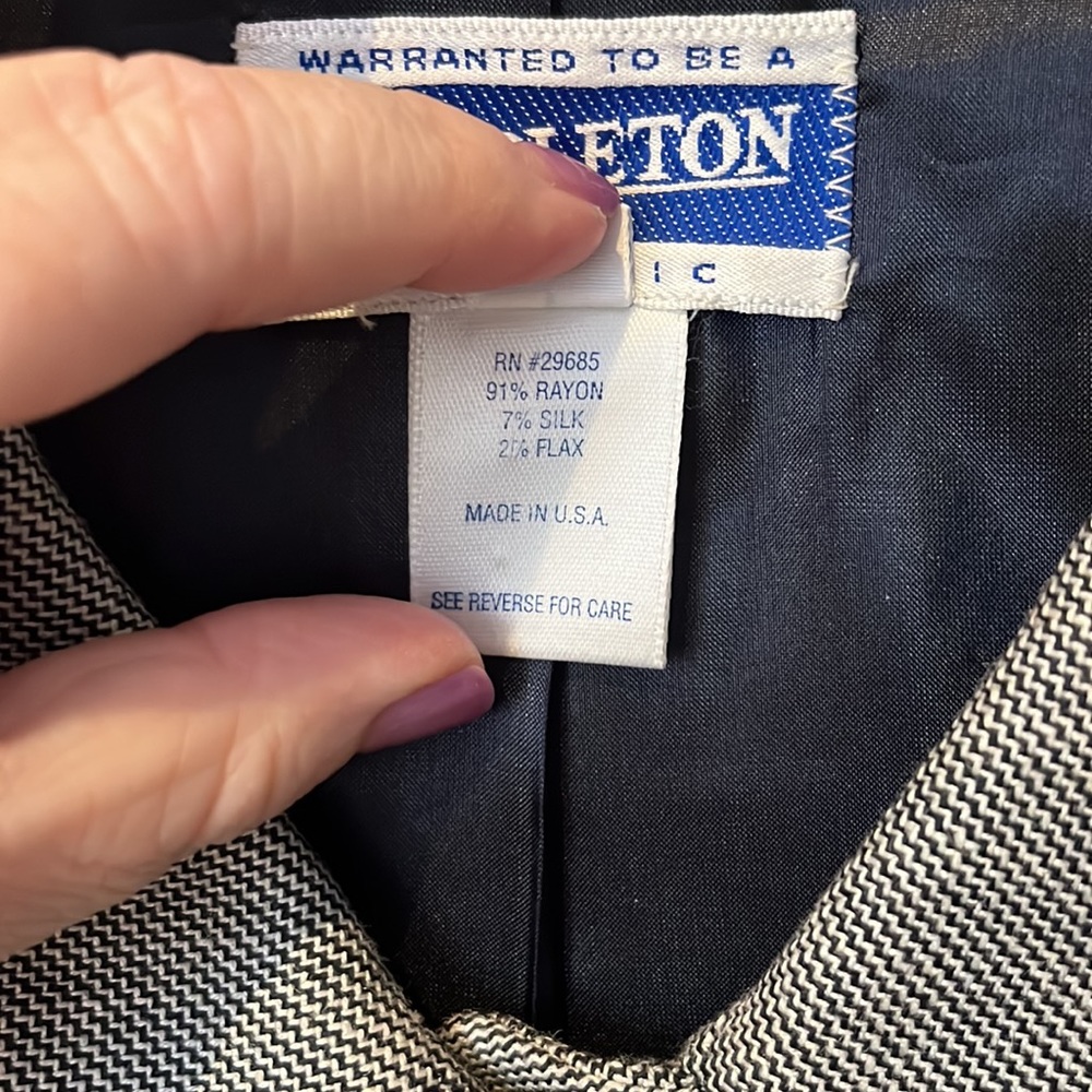 Pendleton Jacket - image 3